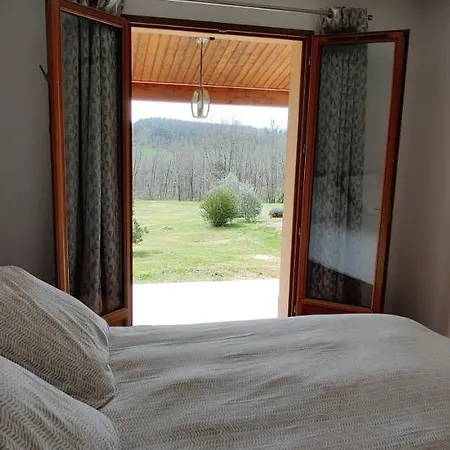 Padam Tatil Evi Monsac